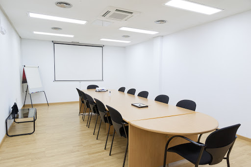 Alcalá Office - Centro de negocios en Alcalá de Henares