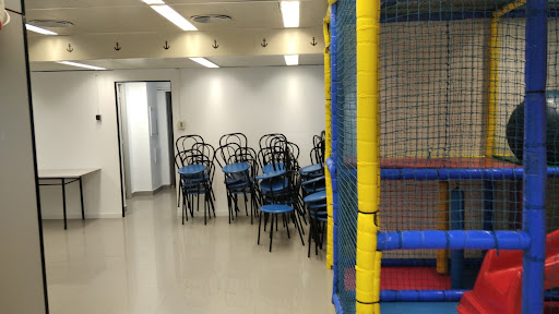 Alquiler de sala de fiestas en Terrassa, para cumpleaños y eventos InnovaPark.net
