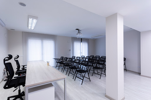 Centro Empresas Simonet