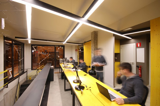 Coworking i lloguer de despatxos a Vilanova i la Geltrú | EspaiZ Cowork
